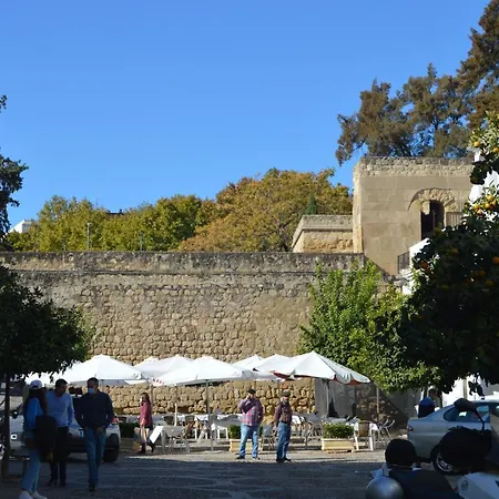 Puerta Sevilla Parking Gratis Apartment